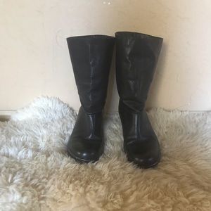 Super Cute and Comfortable Dansko Leather Boots